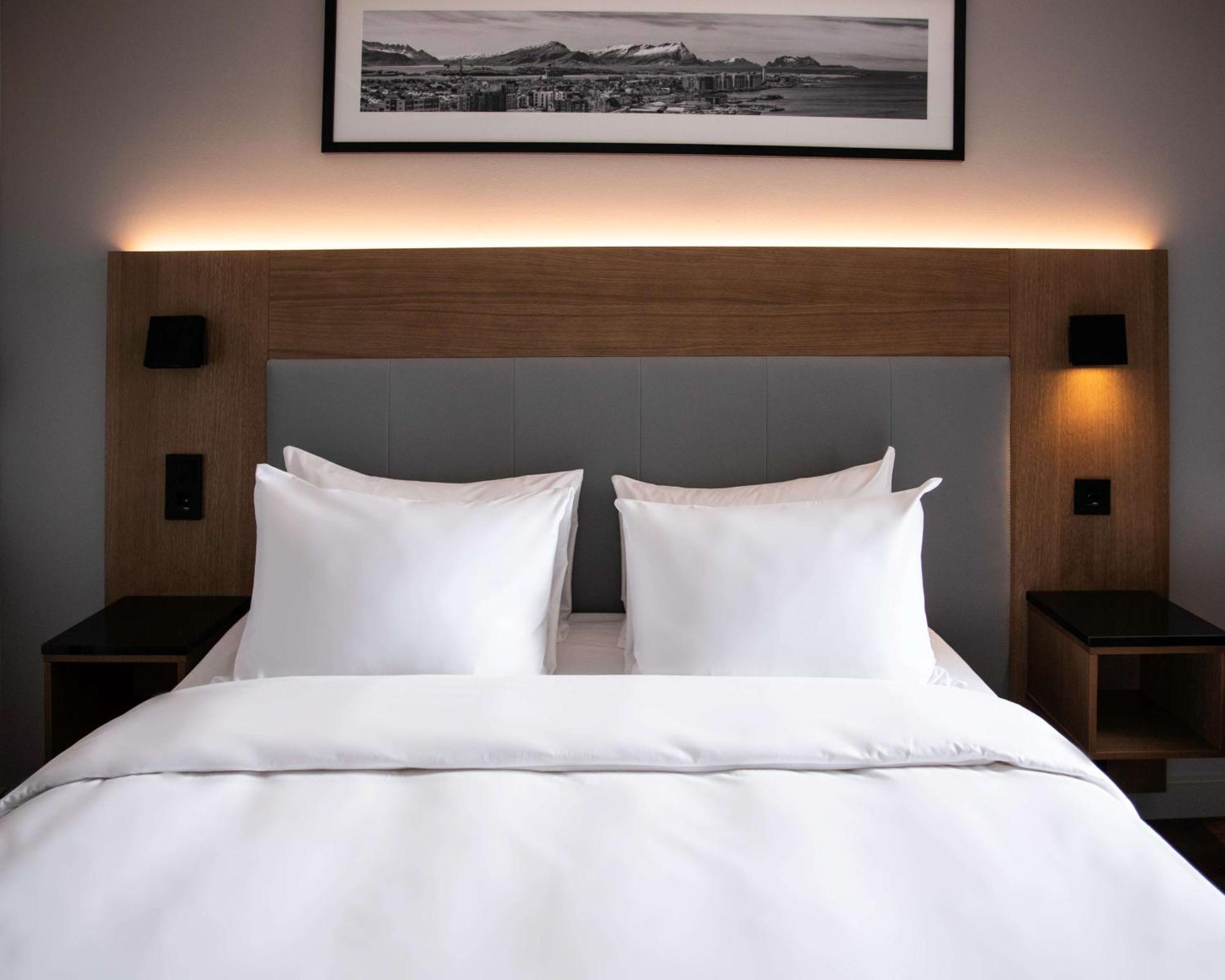 Radisson Blu Hotel บูเดอ ภายนอก รูปภาพ