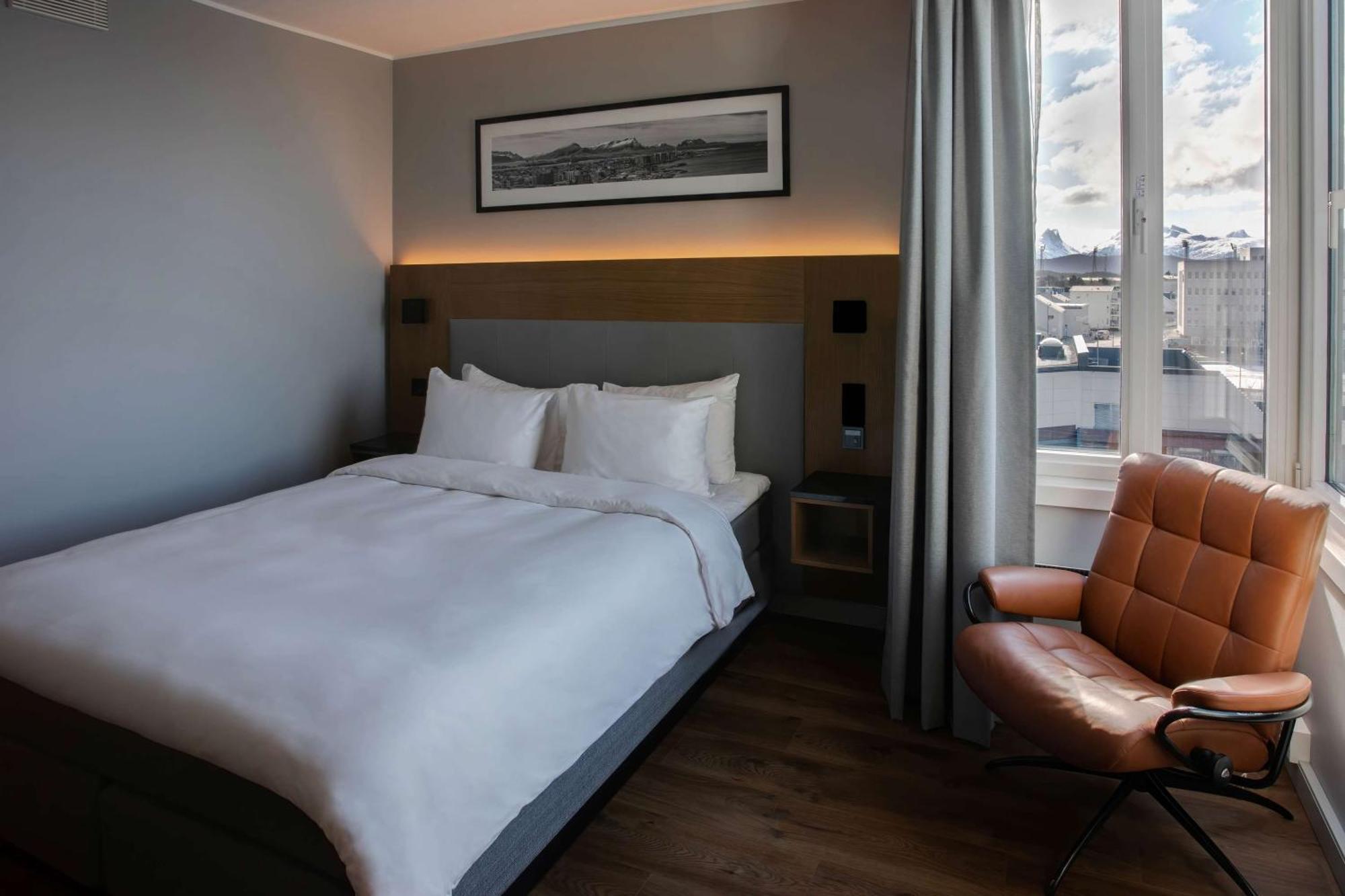 Radisson Blu Hotel บูเดอ ภายนอก รูปภาพ
